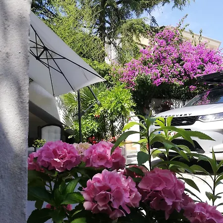 Poretti For 2,in Center Parking Free In The Yard,6 Min Walk