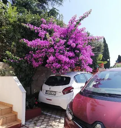 Poretti For 2,in Center Parking Free In The Yard,6 Min Walk Rovinj