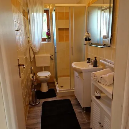 Poretti For 2,in Center Parking Free In The Yard,6 Min Walk Lejlighed Rovinj