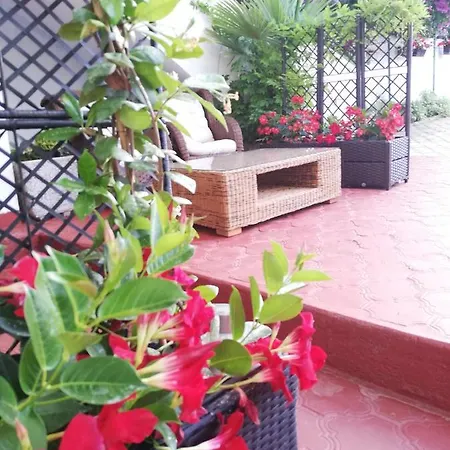 Poretti For 2,in Center Parking Free In The Yard,6 Min Walk * Rovinj