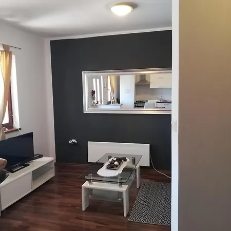 Poretti For 2,in Center Parking Free In The Yard,6 Min Walk * Rovinj