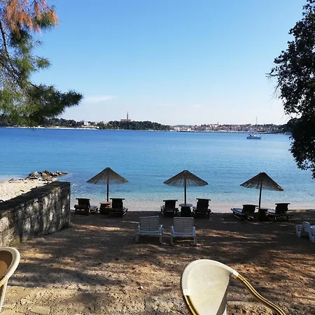 Poretti For 2,in Center Parking Free In The Yard,6 Min Walk Apartment *