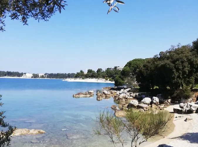 Poretti For 2,in Center Parking Free In The Yard,6 Min Walk Apartamento