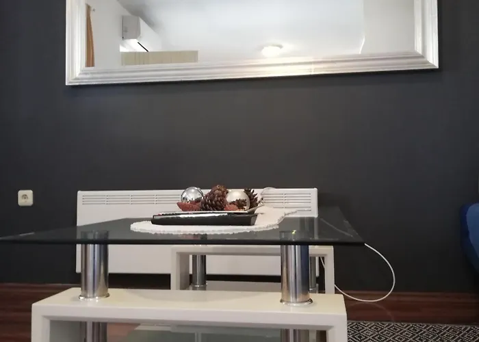 Apartamento Poretti For 2,in Center Parking Free In The Yard,6 Min Walk Rovinj