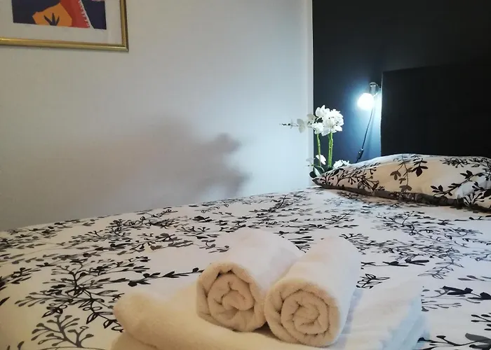 Poretti For 2,in Center Parking Free In The Yard,6 Min Walk Rovinj