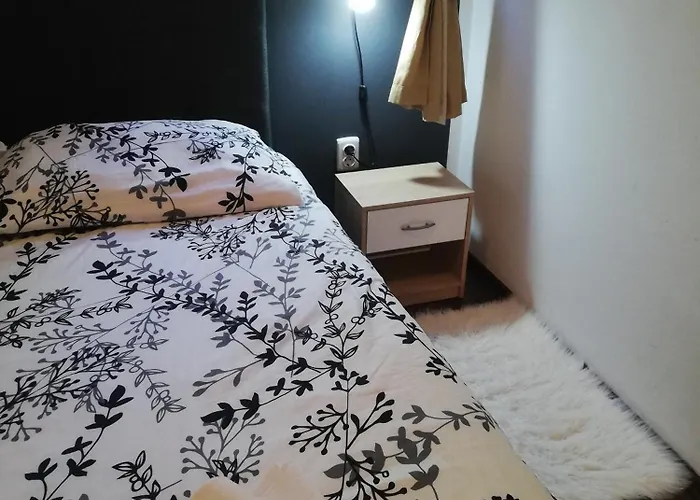 Poretti For 2,in Center Parking Free In The Yard,6 Min Walk *