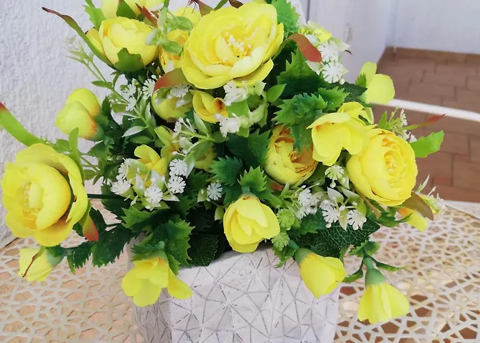 Apartamento Poretti For 2,in Center Parking Free In The Yard,6 Min Walk Rovinj