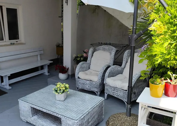 Apartamento Poretti For 2,in Center Parking Free In The Yard,6 Min Walk